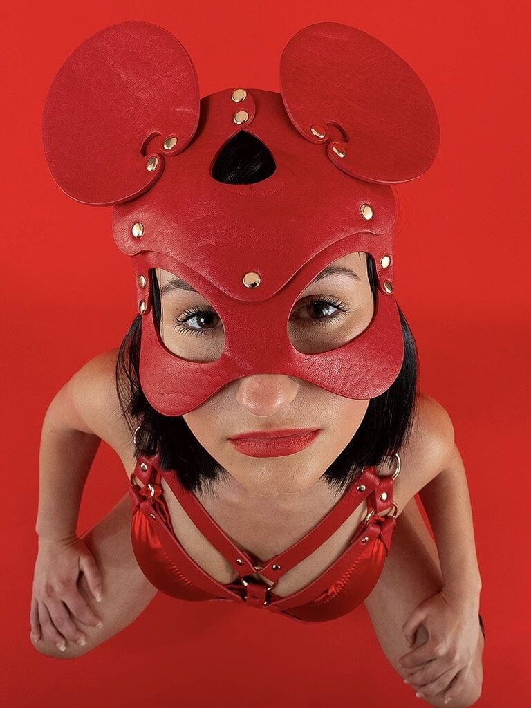 lust_Bonnie_red_Faux corn peel Vegan Leather_festival_mask_Lolli Wraps_Australia