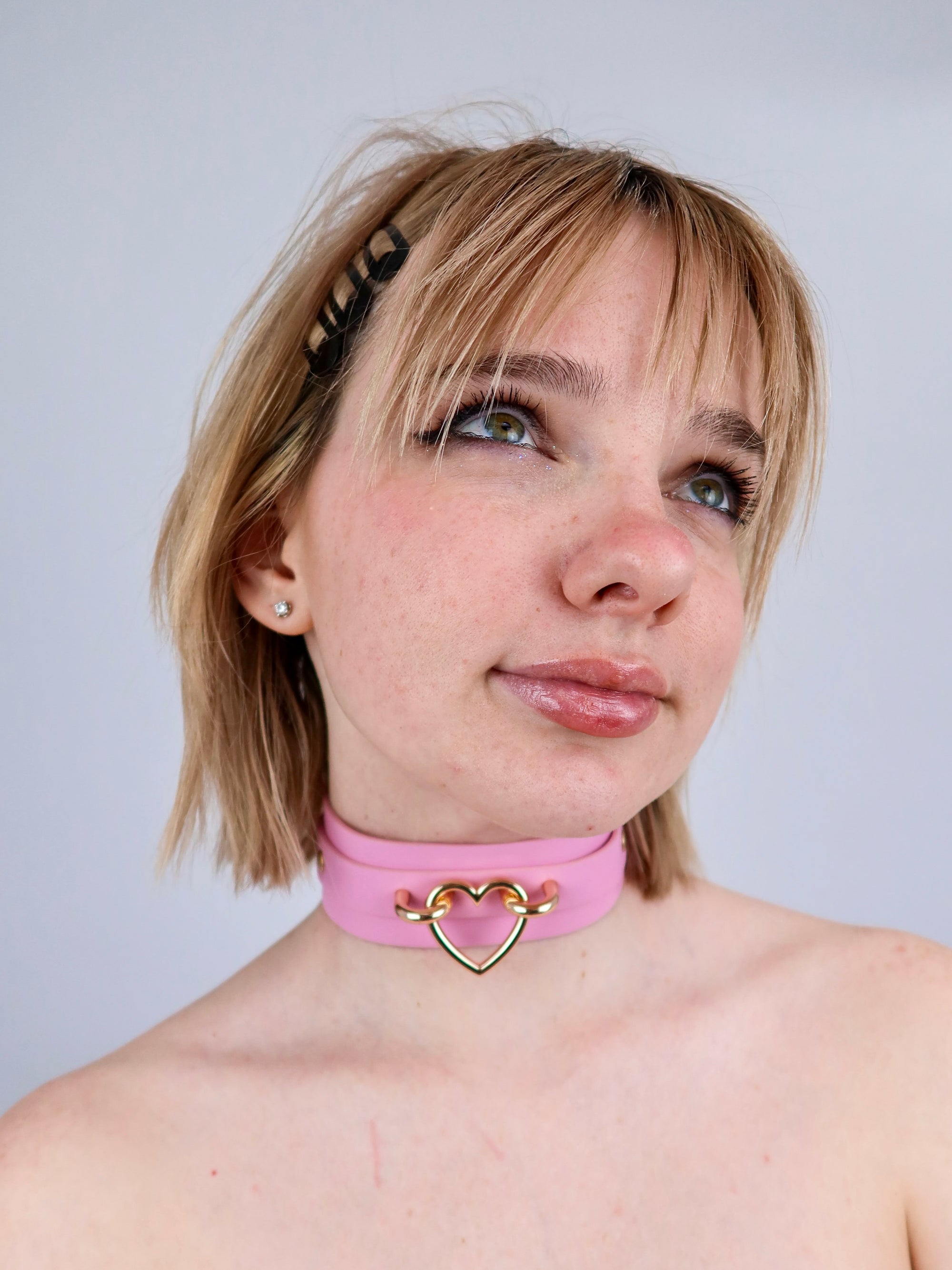 SIMONE HEART CHOKER