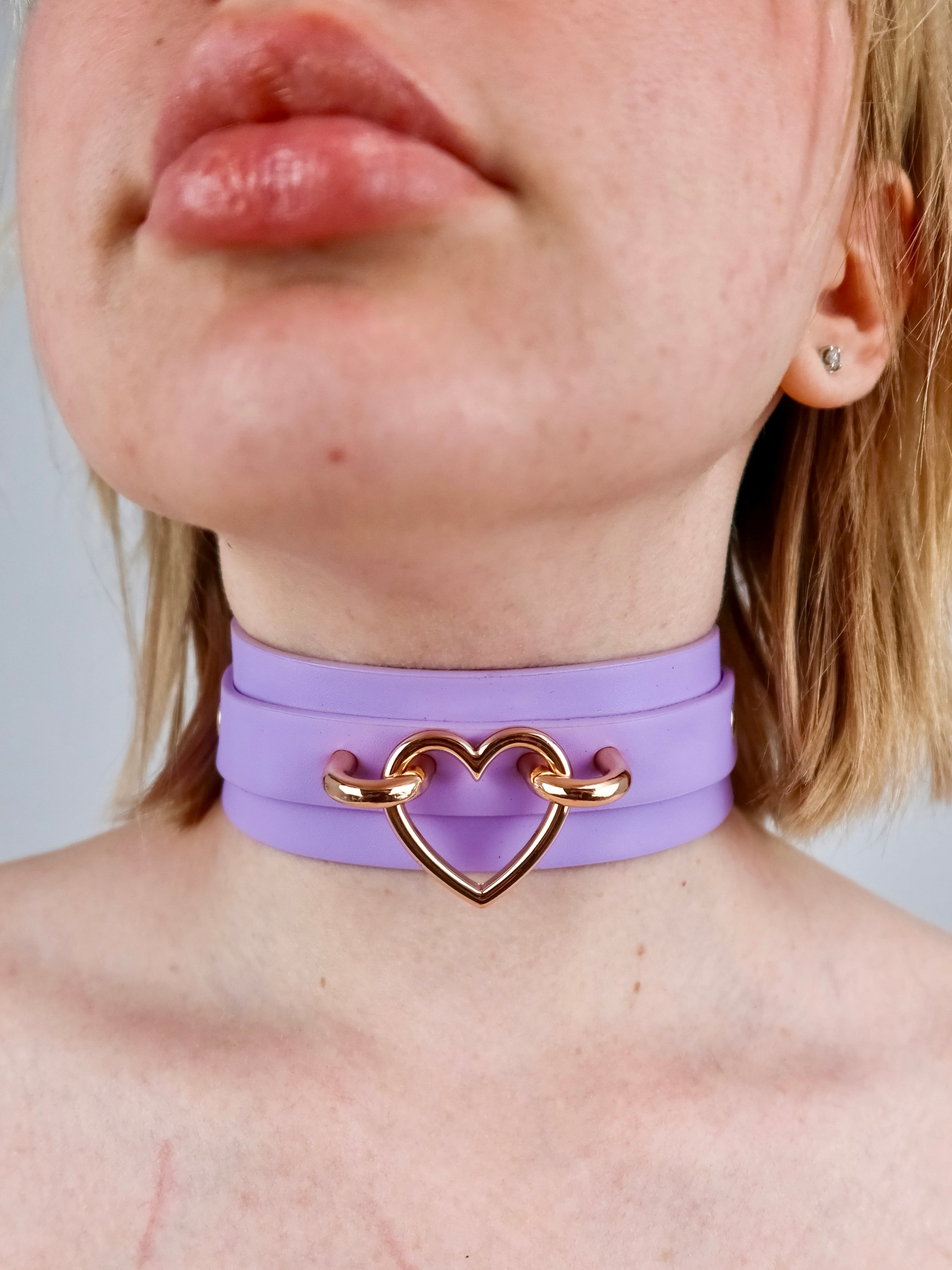 SIMONE HEART CHOKER