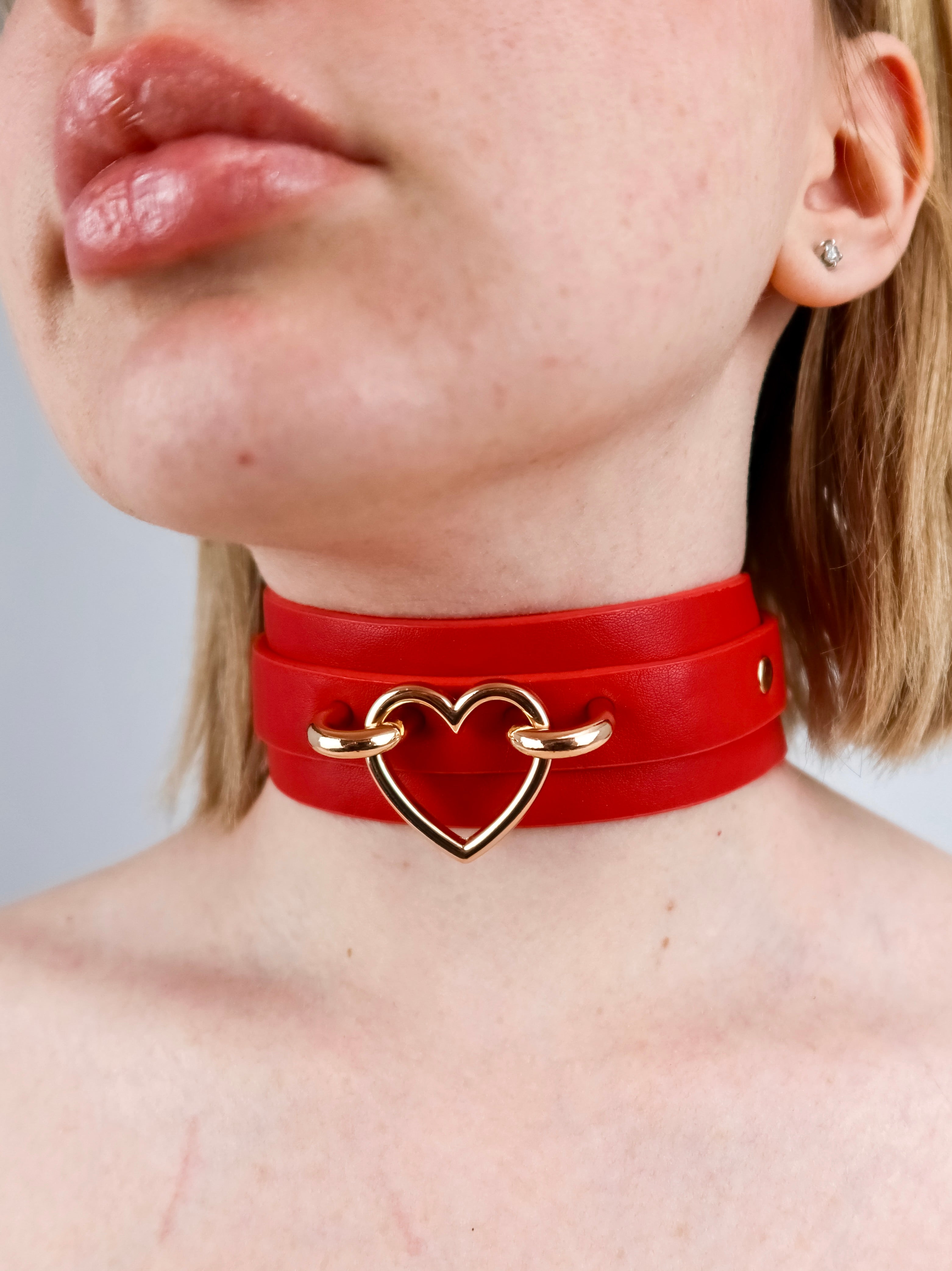 SIMONE HEART CHOKER