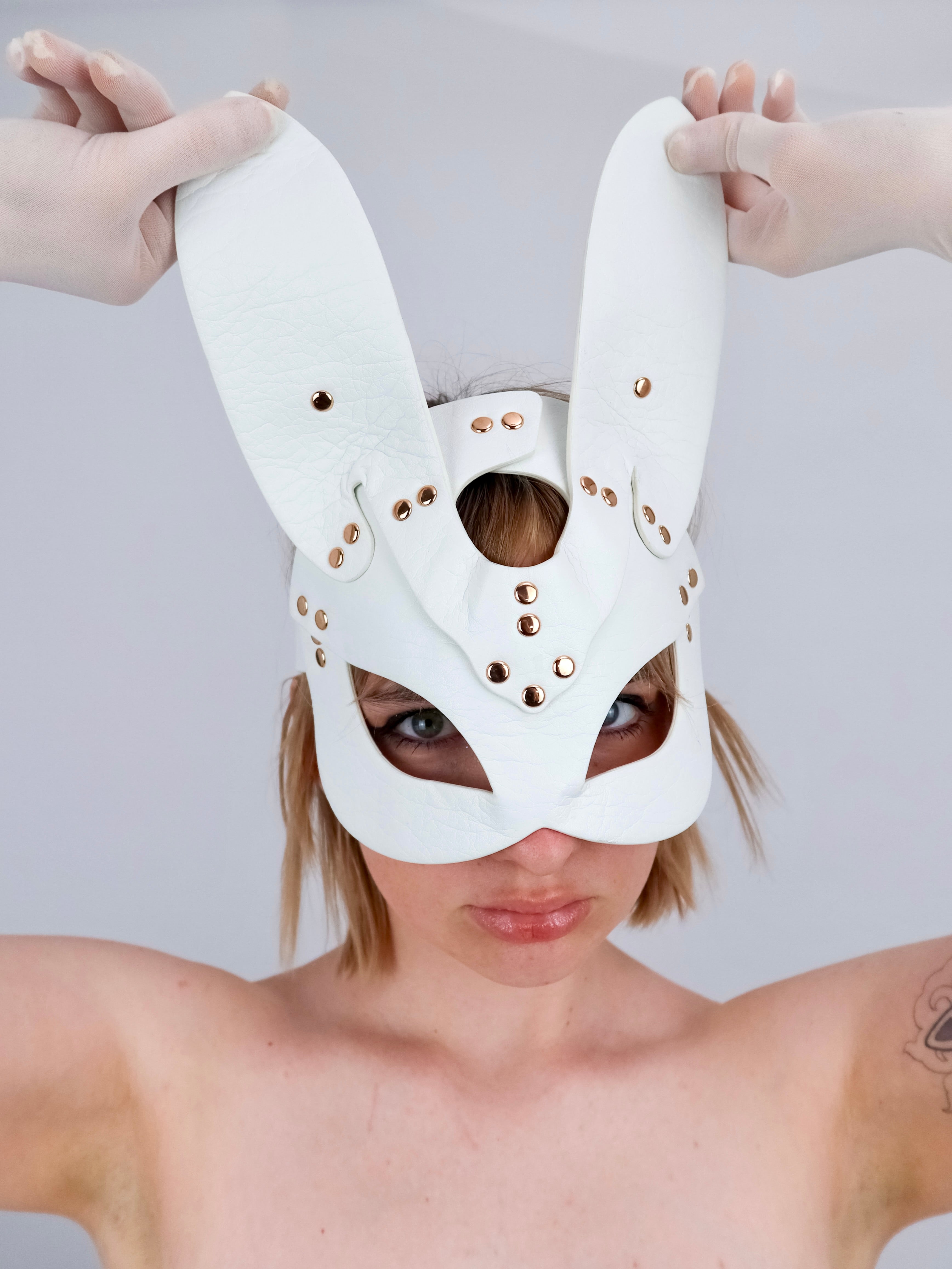 MIKA BUNNY MASK