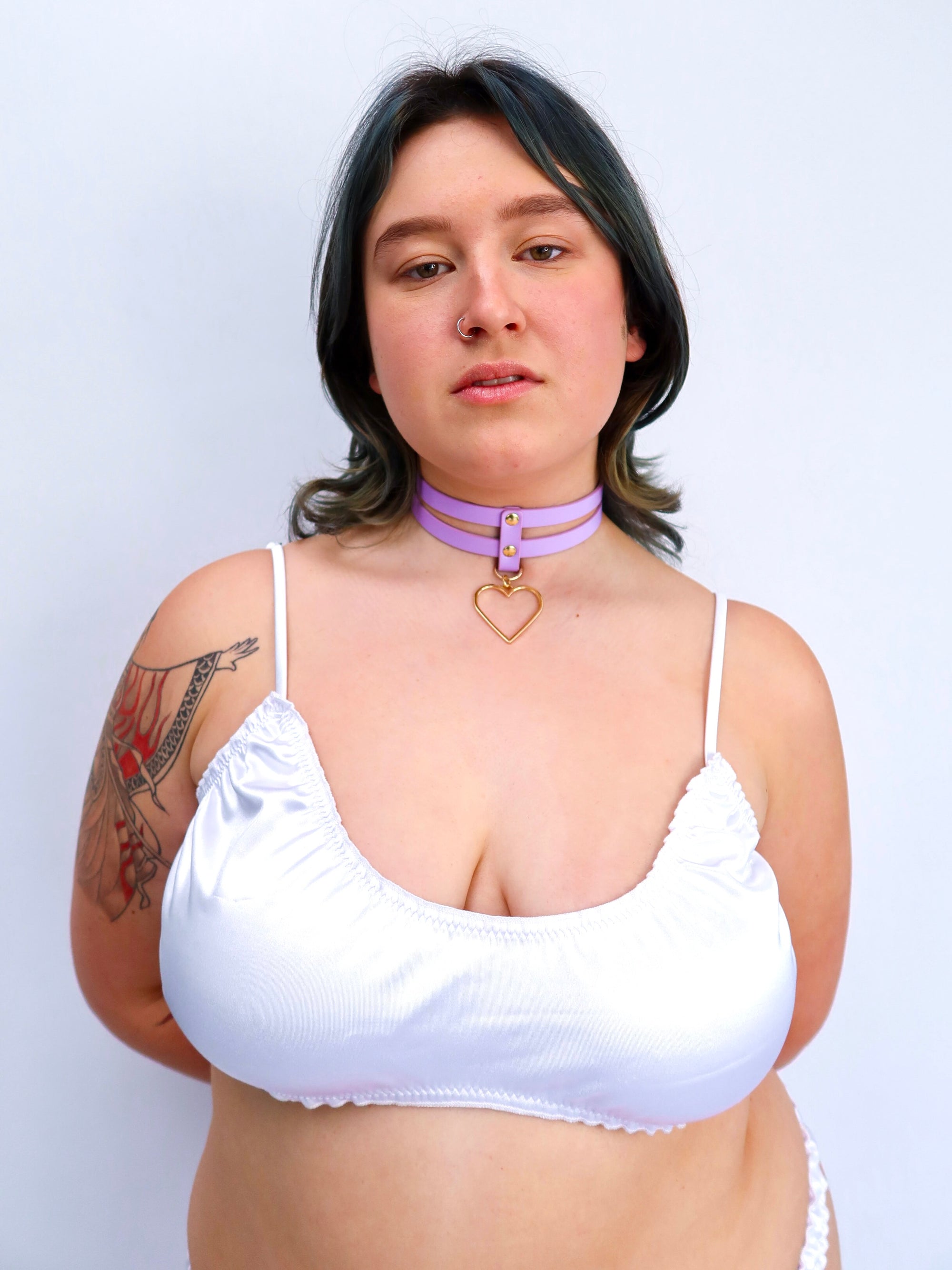 DAISY HEART CHOKER