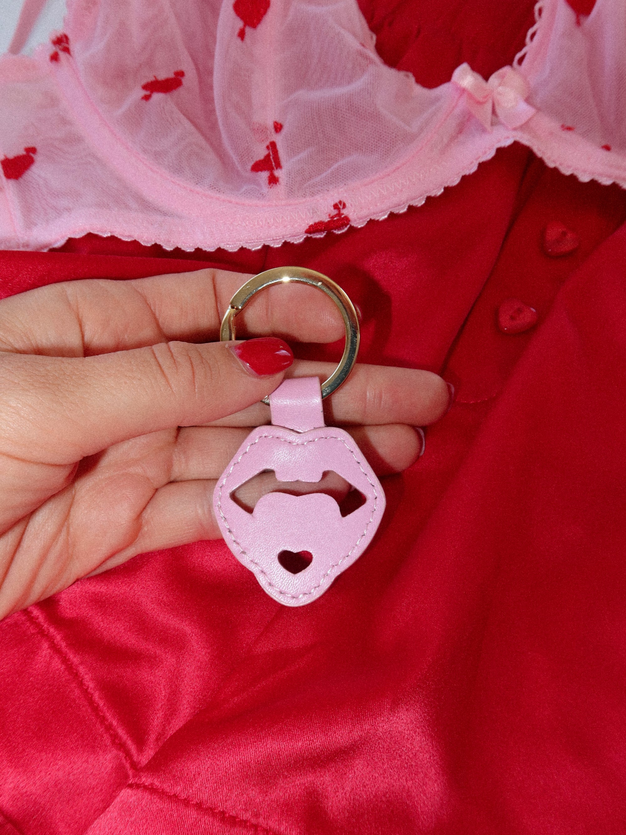Lolliwraps_pink_key_chain_faux_vegan_leather_1